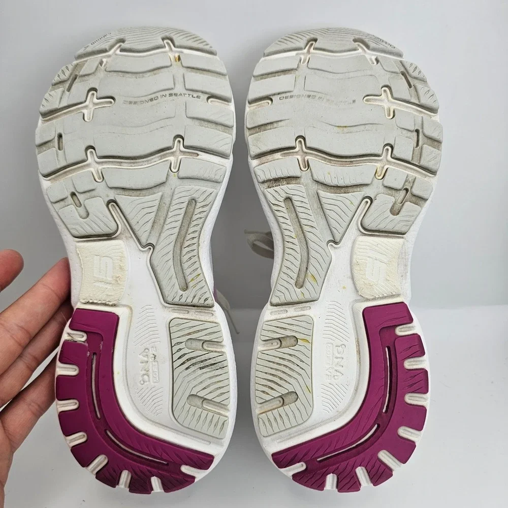 Brooks Ghost 15 Women's 9B White Oyster Viola Running Shoes 1203801B195
